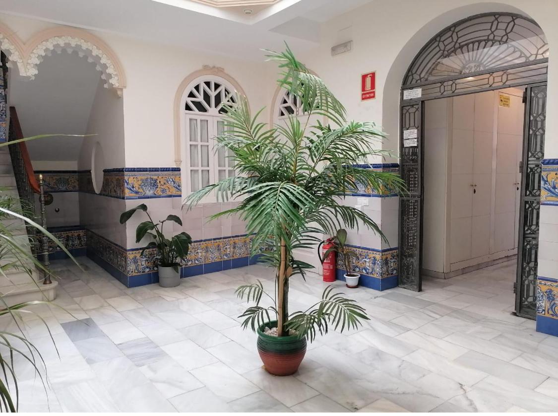 Liam Studio In Sevilla Centric Exterior photo